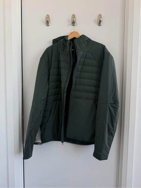 Men's Lululemon hoodedInsulated Jacket - Dark Green